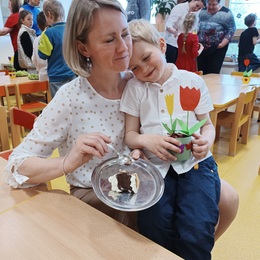 MŠ - Den maminek a jarní tvoření