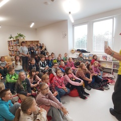 BESEDA V KNIHOVNĚ s malířem a ilustrátorem Adolfem Dudkem